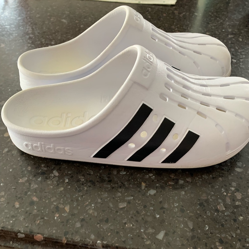 COPY - adidas clog